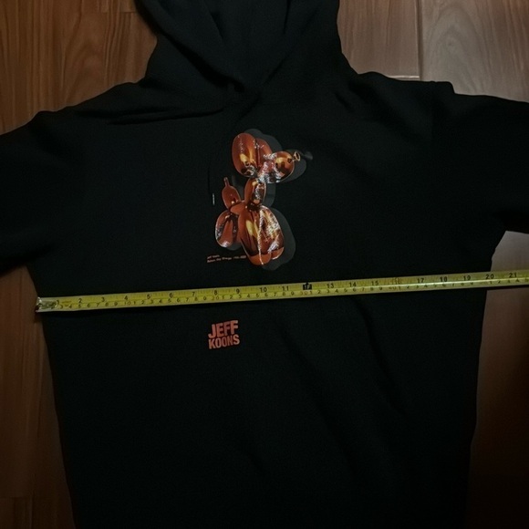 UNIQLO X JEFF KOONS UT GRAPHIC HOODIE BLACK orange ballon dog unisex size S - Picture 4 of 12